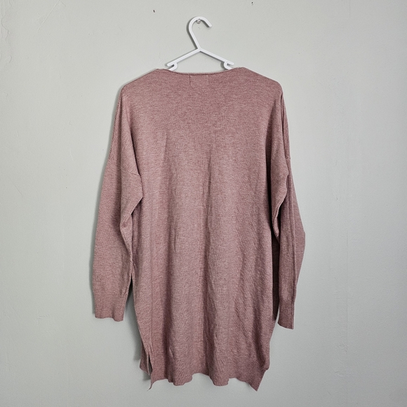 Dreamers Mauve V-Neck Sweater - Picture 3 of 6